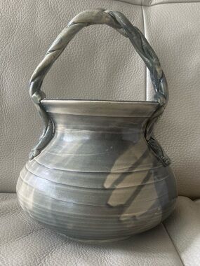 Wolfe Island Blue/Grey Pottery Vase with Handle